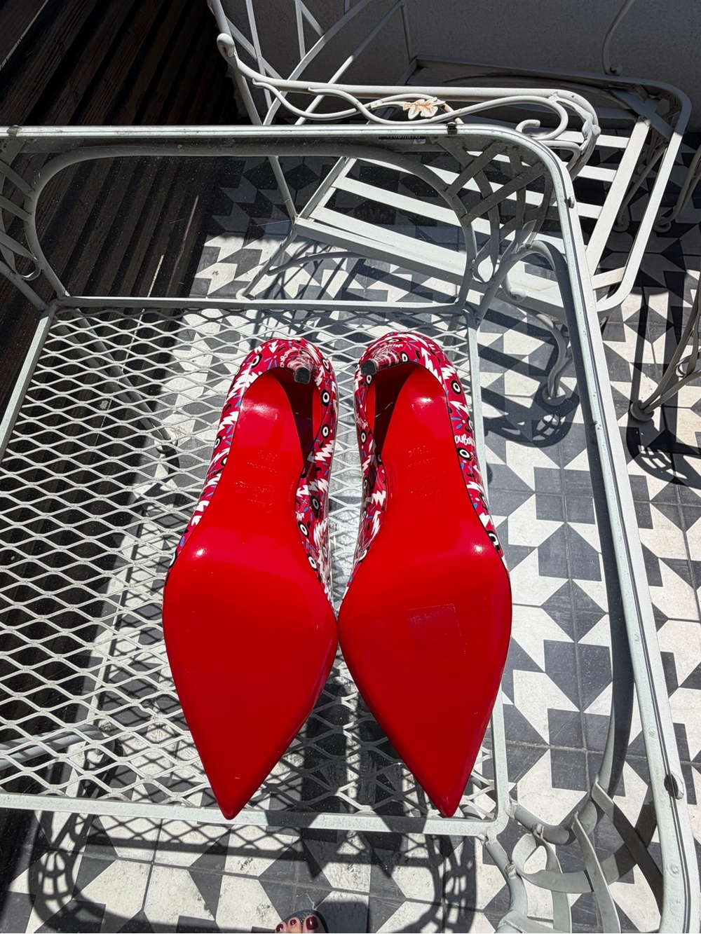 Christian Louboutin Pigalle “Loubitag” Capsule Pumps, Heels Red/Multicolor 8.5 - Picture 9 of 10